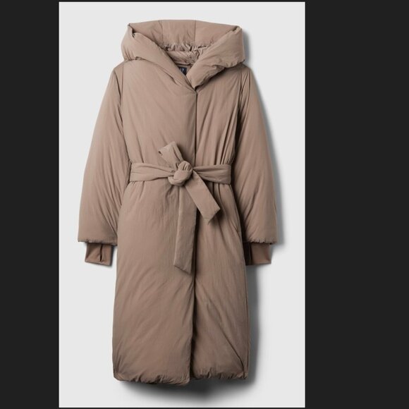 GAP Big Puff Coat - Like New Condition - Picture 1 of 13
